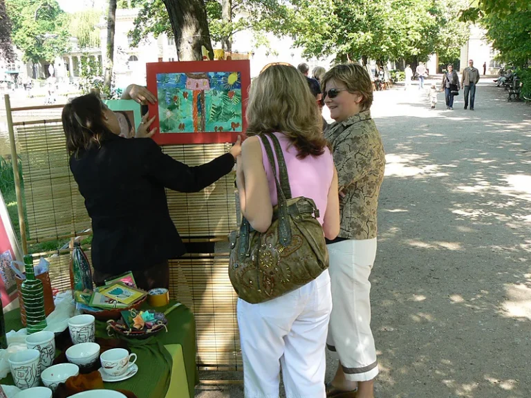Wystawa twórczości osób niepełnosprawnych — zdjęcie 14
